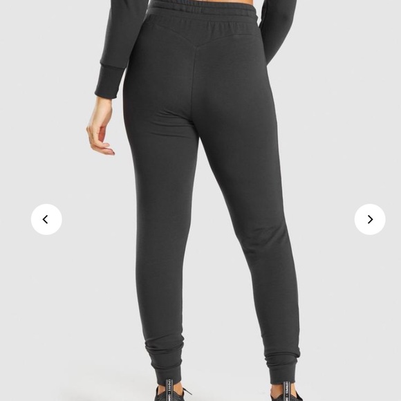 PIPPA JOGGERS (small ) - Picture 4 of 5